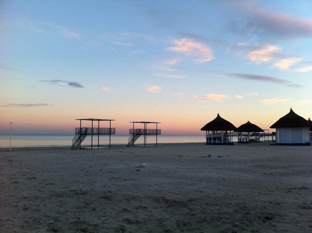 Adeline Apartments Mamaia Exterior foto